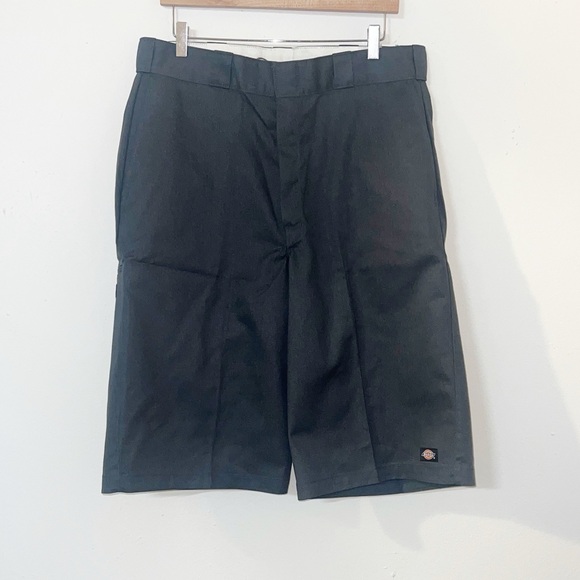 Dickies men’s gray twill 15” inseam 5 pocket loose fit work shorts - Picture 1 of 13